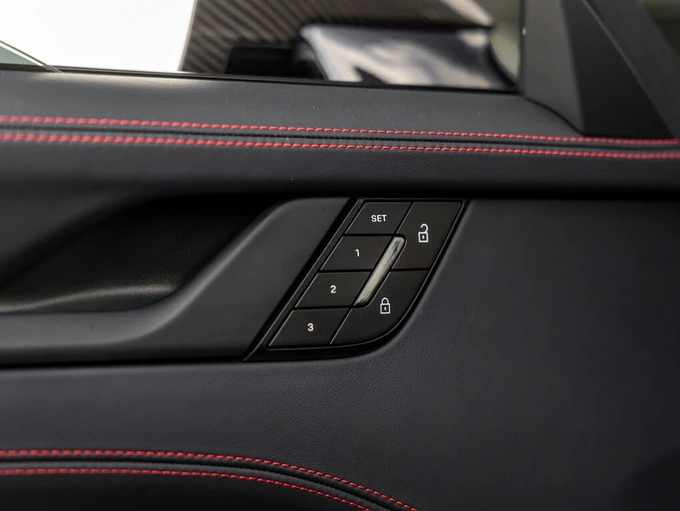 2026 Porsche 992 Carrera GTS - Image 27 of 31