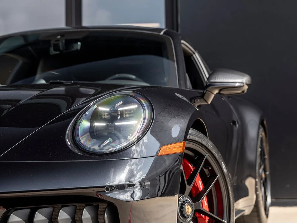 2026 Porsche 992 Carrera GTS - Image 18 of 31