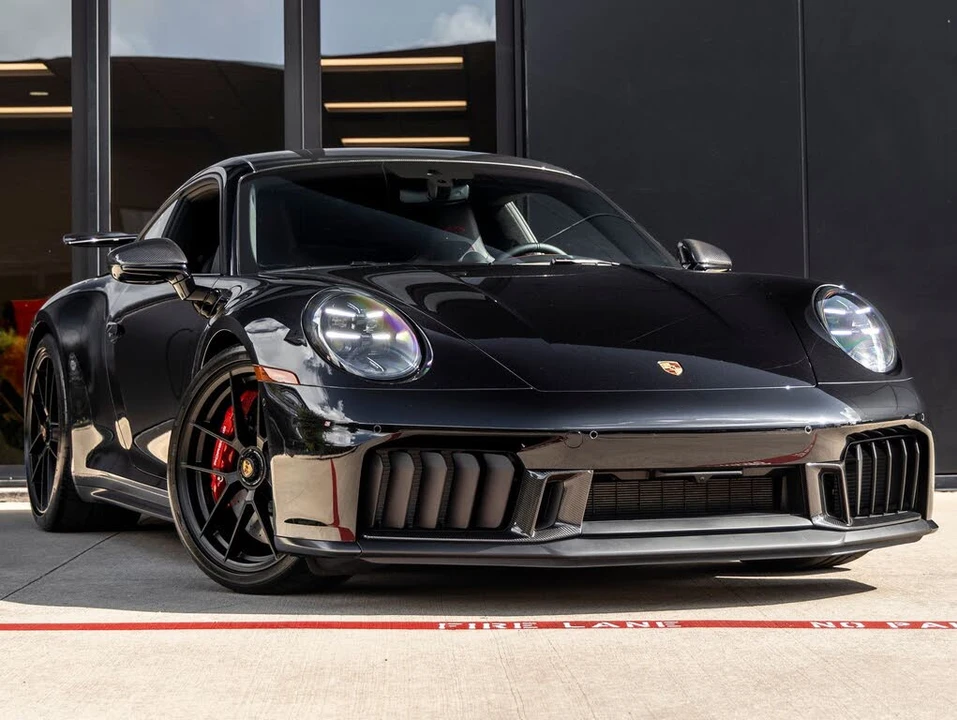 2026 Porsche 992 Carrera GTS - Image 6 of 31