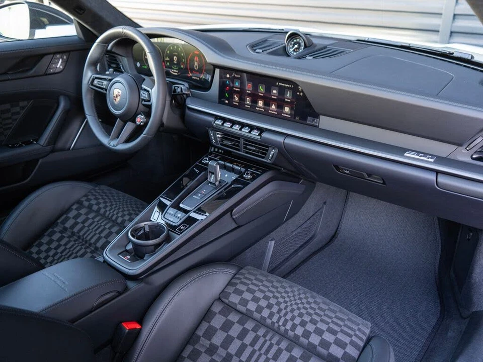 2026 Porsche 992 Carrera GTS - Image 11 of 31