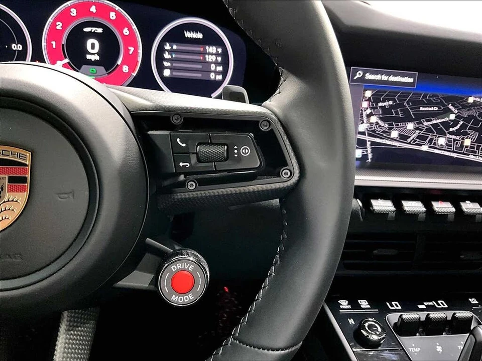 2026 Porsche 911 - Image 21 of 31