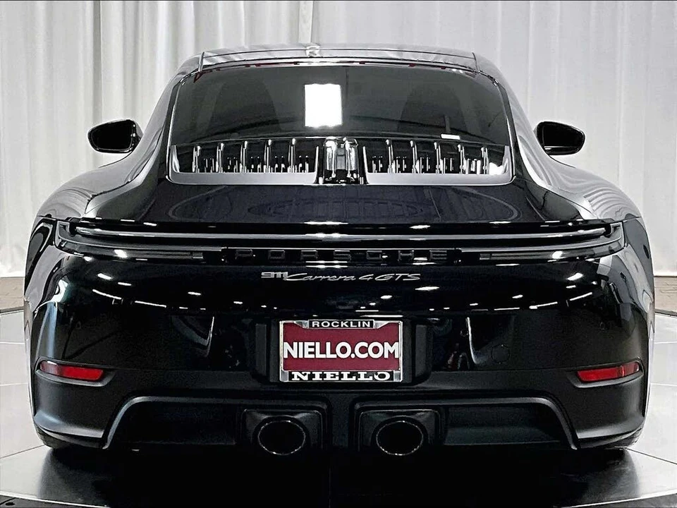 2026 Porsche 911 - Image 7 of 31