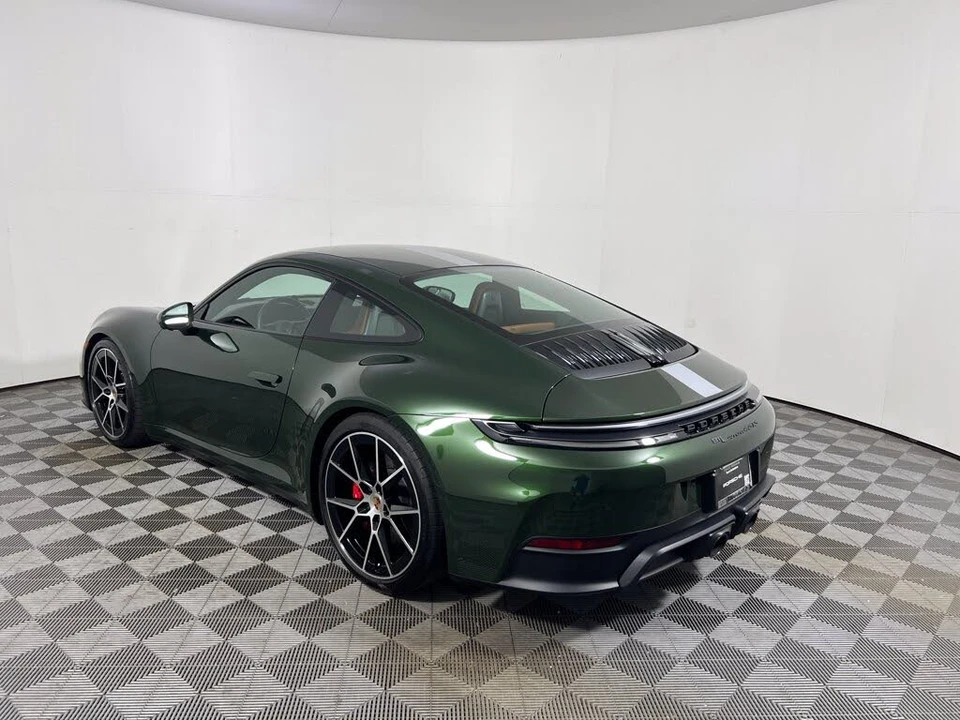 2026 Porsche 992 Carrera - Image 3 of 25