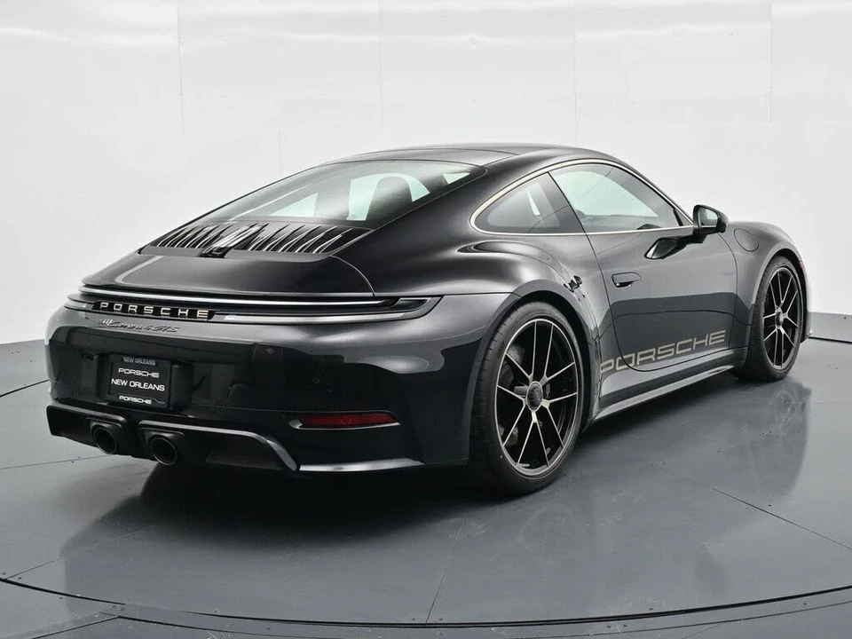 2026 Porsche 992 Carrera GTS - Image 7 of 31