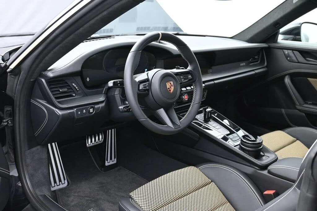 2026 Porsche 992 Carrera GTS - Image 4 of 31