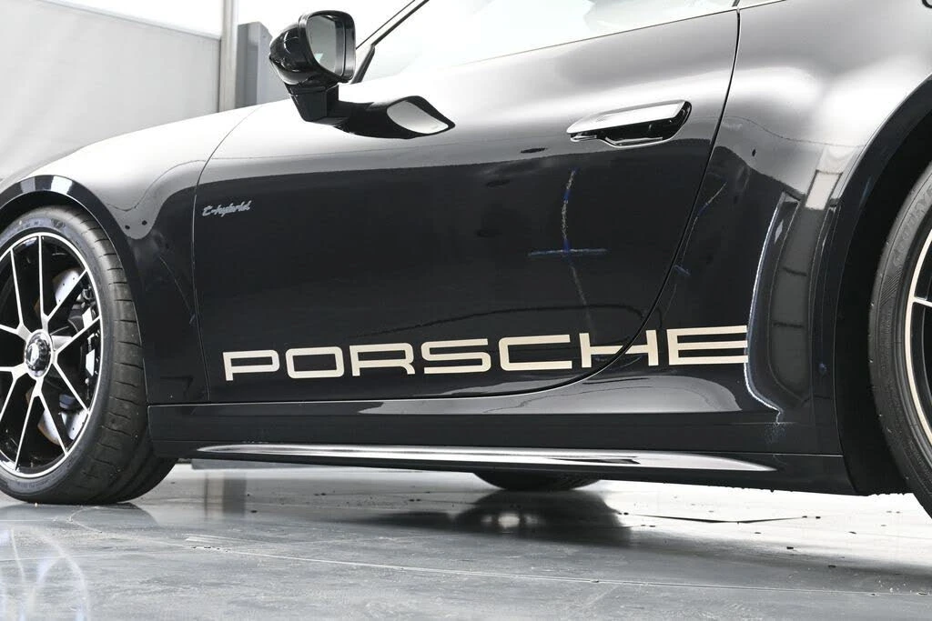 2026 Porsche 992 Carrera GTS - Image 15 of 31
