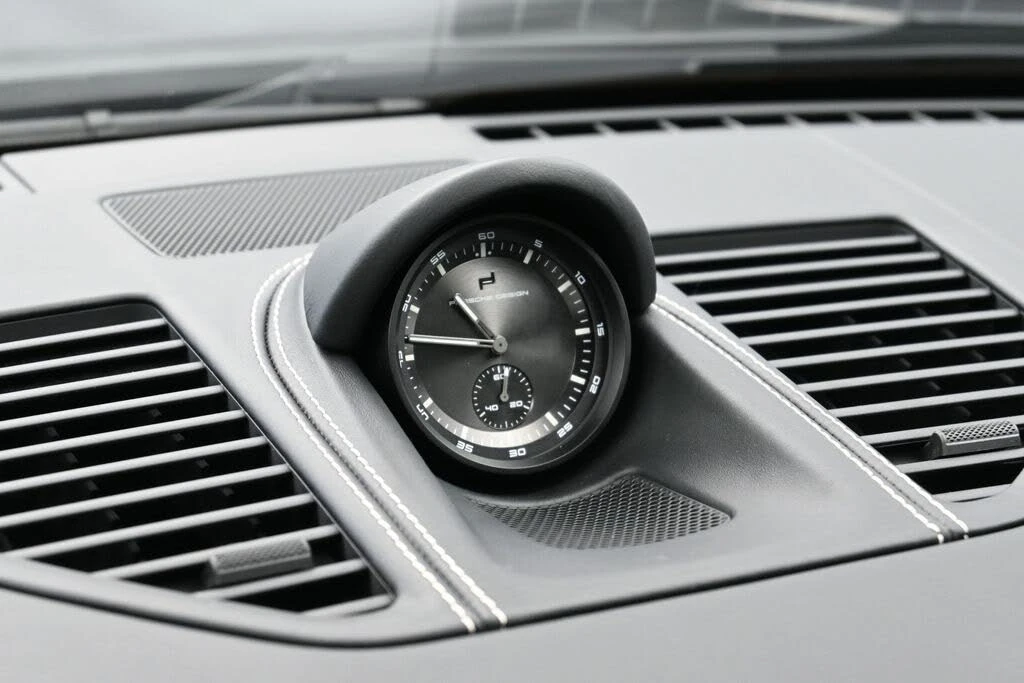 2026 Porsche 992 Carrera GTS - Image 19 of 31