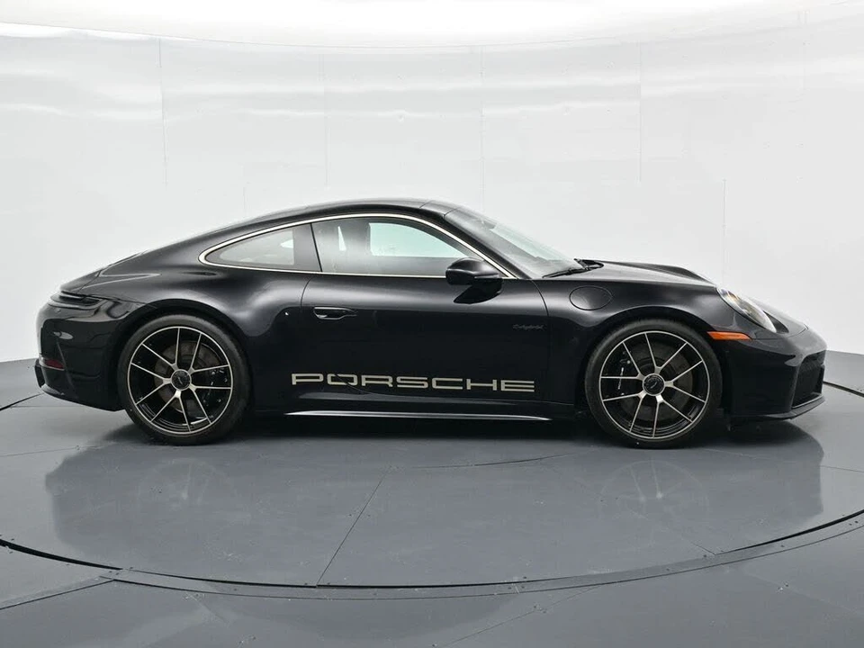 2026 Porsche 992 Carrera GTS - Image 8 of 31