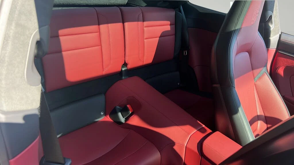 2026 Porsche 911 - Image 19 of 31