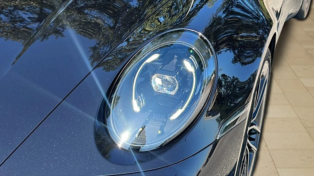 2026 Porsche 911 - Image 11 of 31