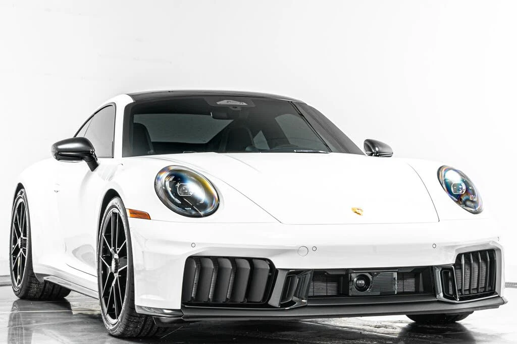2026 Porsche 992 Carrera GTS - Image 3 of 31