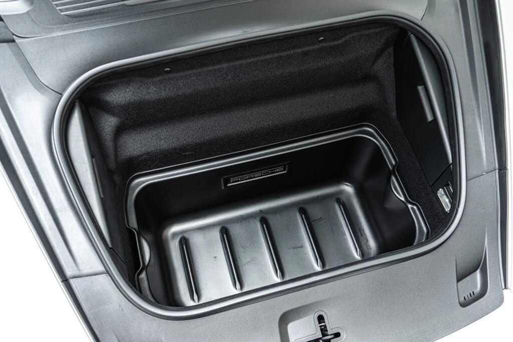 2026 Porsche 992 Carrera GTS - Image 19 of 31