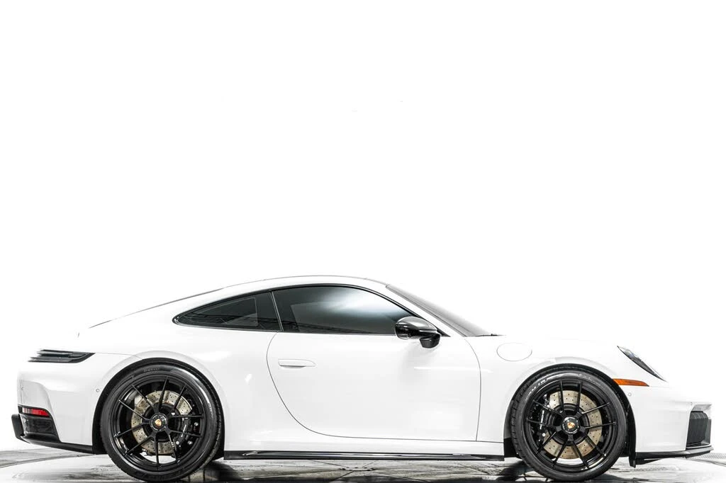 2026 Porsche 992 Carrera GTS - Image 2 of 31