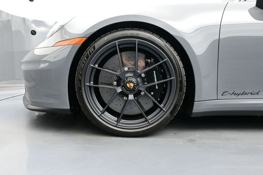 2026 Porsche 992 Carrera GTS - Image 6 of 30