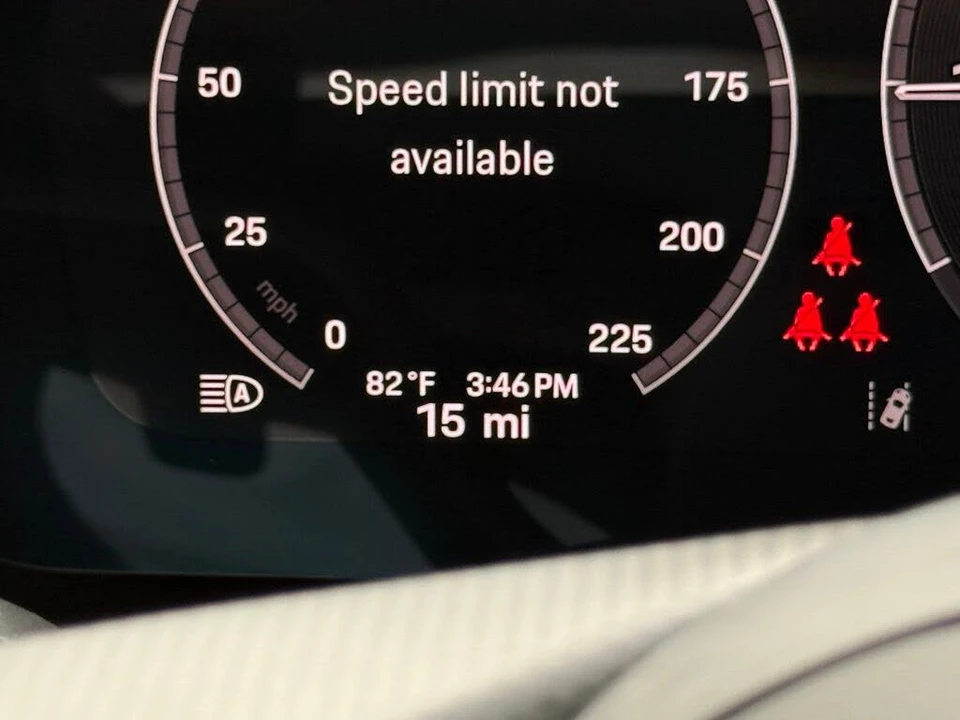 2026 Porsche 911 - Image 10 of 26