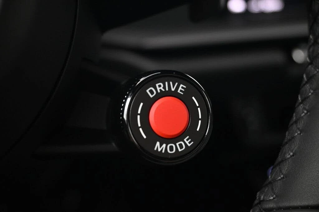2026 Porsche 992 Carrera GTS - Image 27 of 31