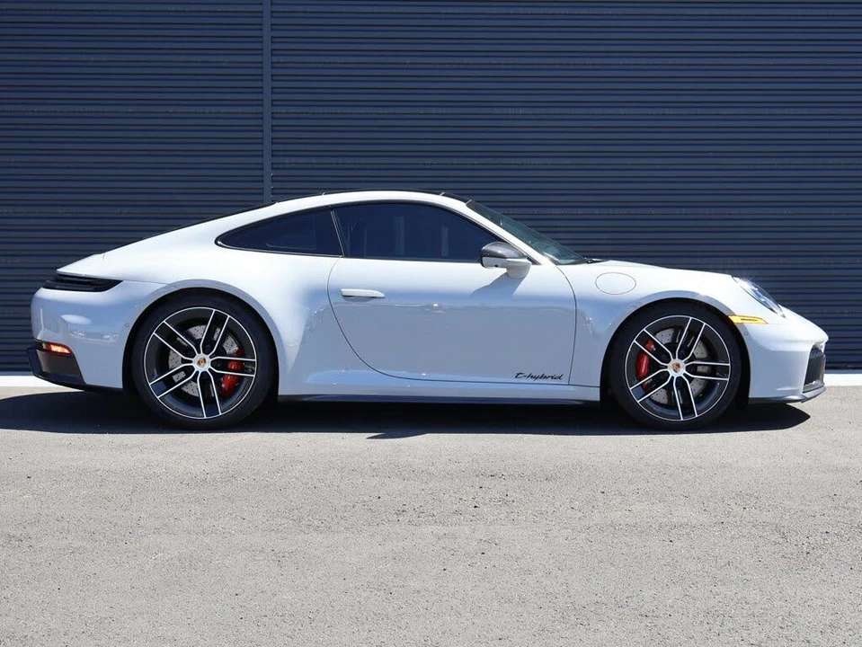 2026 Porsche 992 Carrera GTS - Image 8 of 30