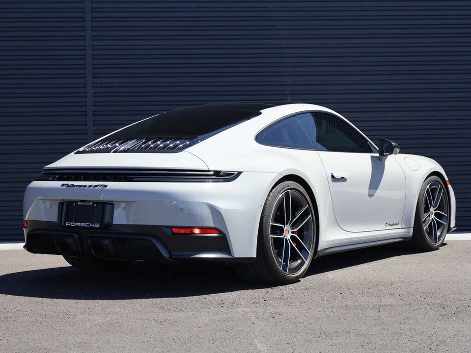 2026 Porsche 992 Carrera GTS - Image 9 of 30