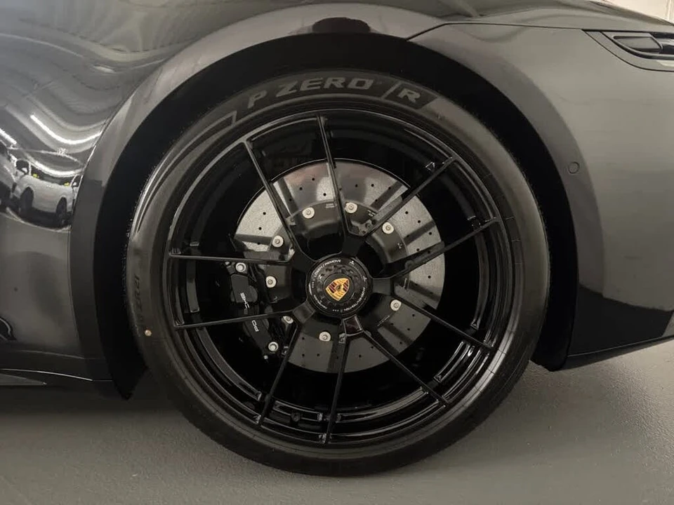 2026 Porsche 992 Carrera GTS - Image 10 of 31