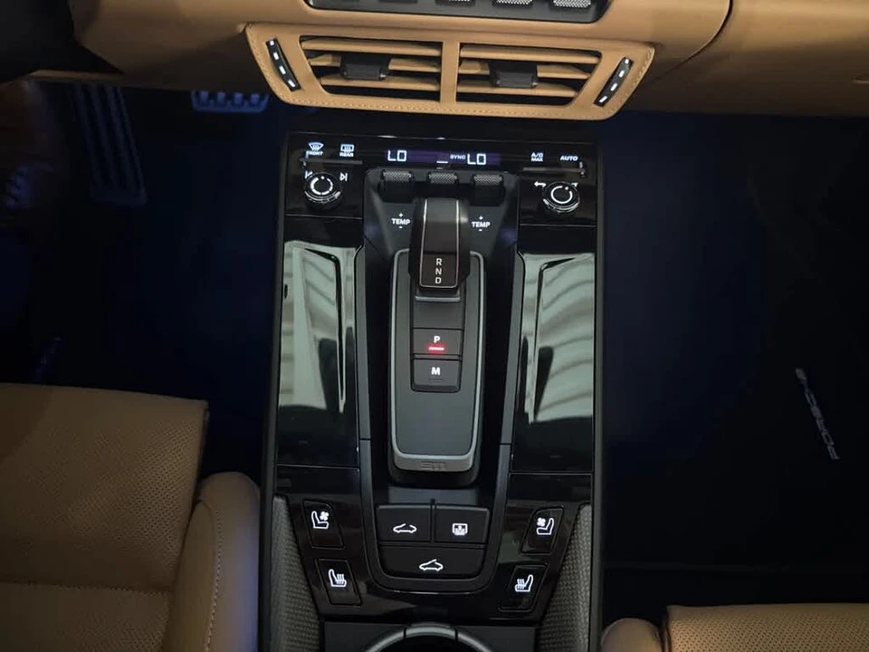 2026 Porsche 992 Carrera GTS - Image 19 of 31