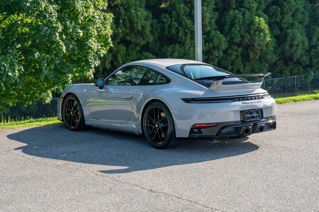2026 Porsche 992 Carrera GTS - Image 3 of 31