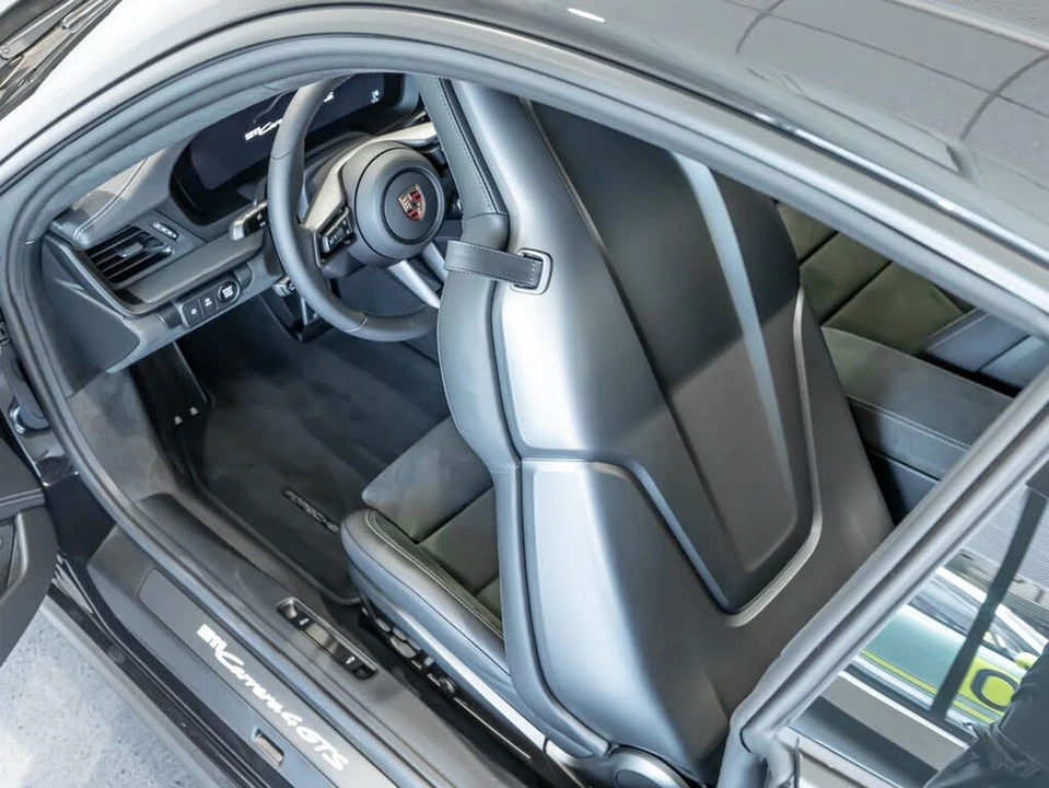 2026 Porsche 992 Carrera GTS - Image 16 of 31