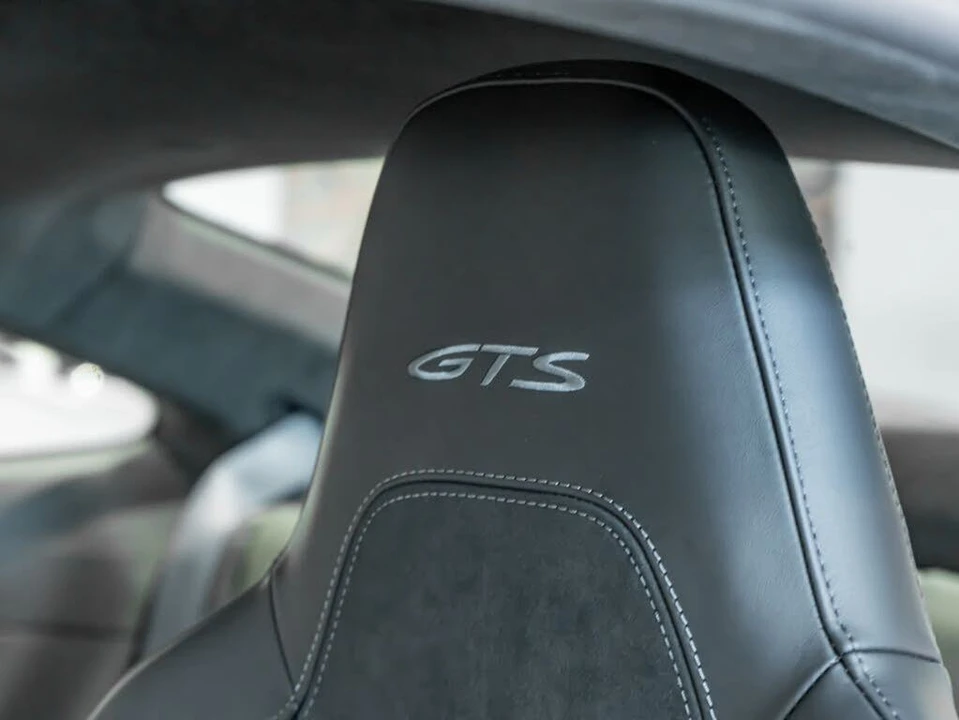2026 Porsche 992 Carrera GTS - Image 18 of 31
