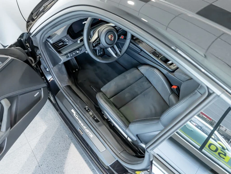 2026 Porsche 992 Carrera GTS - Image 4 of 31