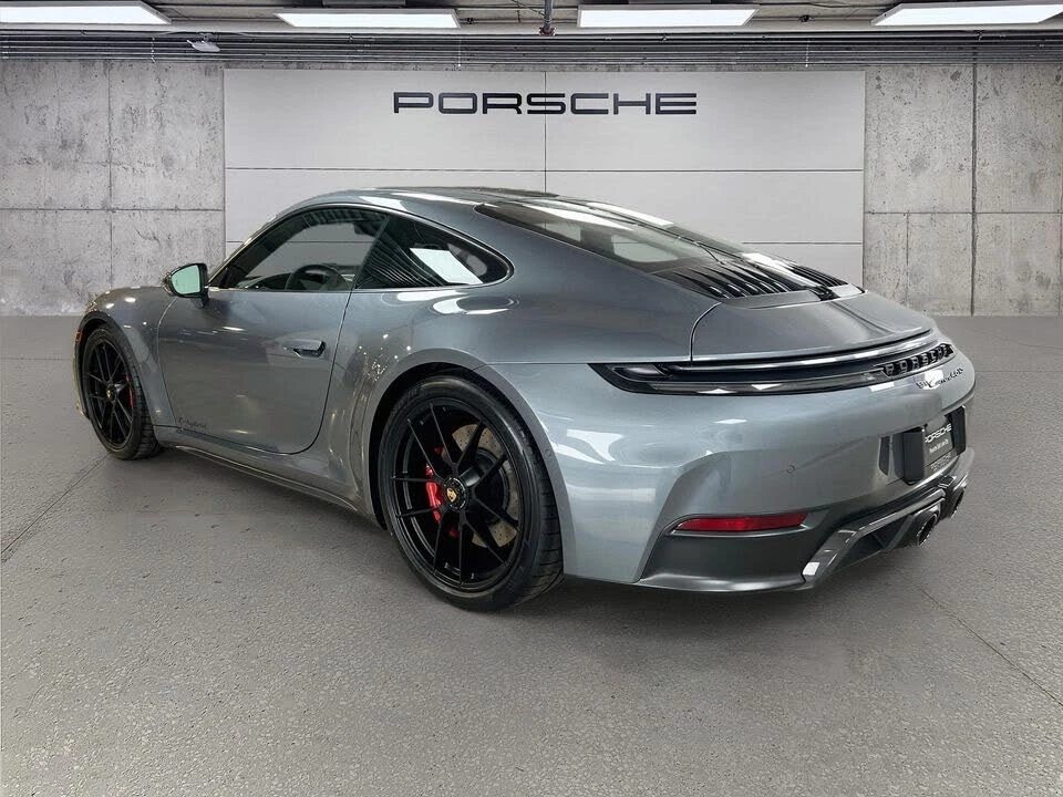 2026 Porsche 911 - Image 3 of 31