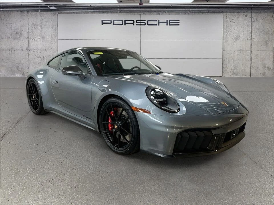 2026 Porsche 911 - Image 7 of 31