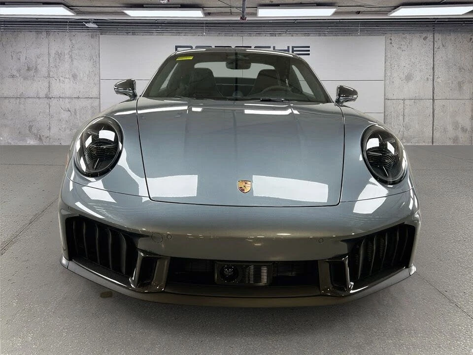 2026 Porsche 911 - Image 6 of 31