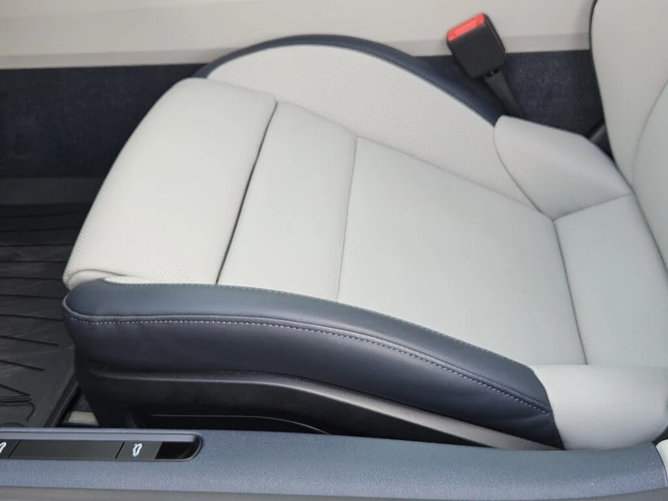 2026 Porsche 992 Carrera GTS - Image 24 of 31