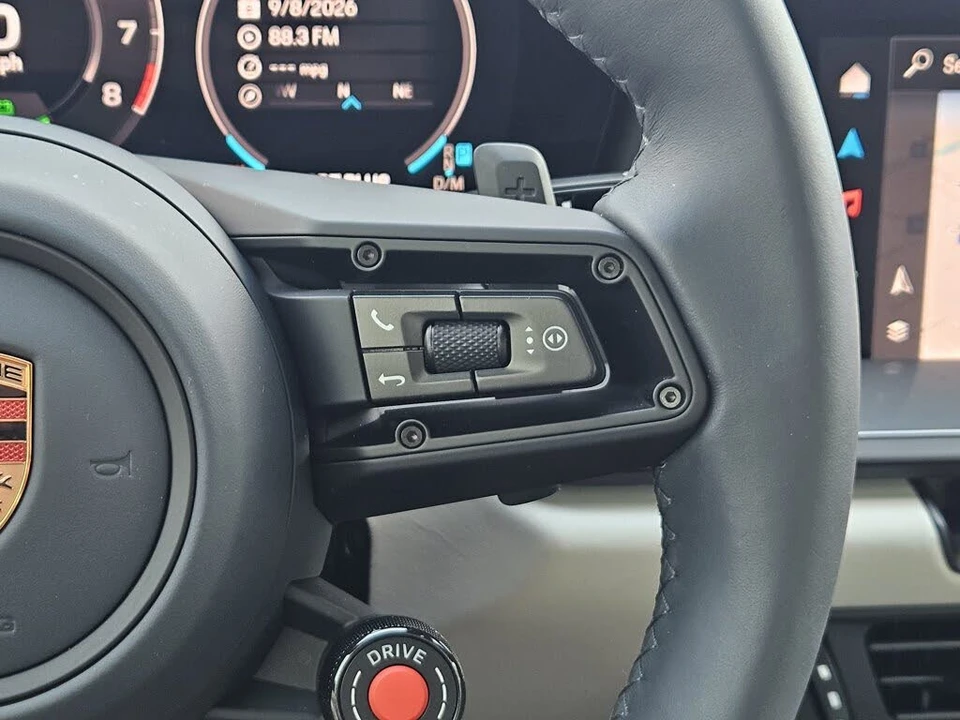 2026 Porsche 992 Carrera GTS - Image 27 of 31