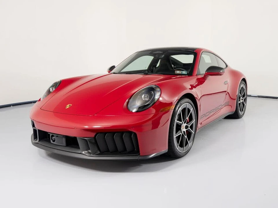 2026 Porsche 992 Carrera GTS - Image 7 of 31