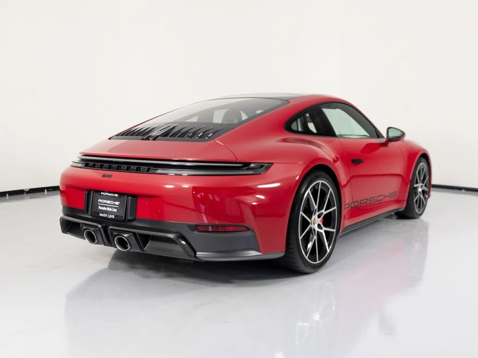 2026 Porsche 992 Carrera GTS - Image 11 of 31