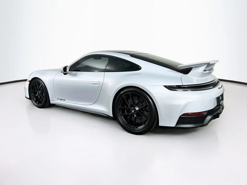 2026 Porsche 992 Carrera GTS - Image 3 of 7