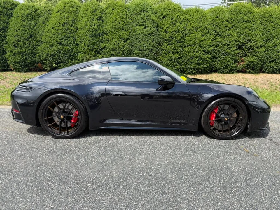 2026 Porsche 992 Carrera GTS - Image 7 of 31