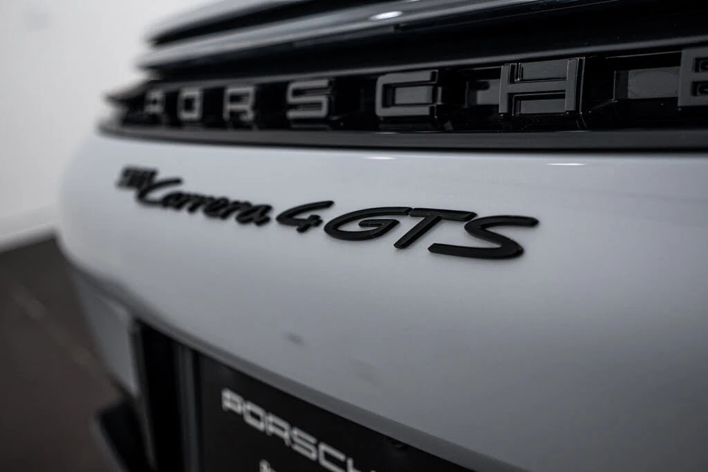 2026 Porsche 911 - Image 30 of 31
