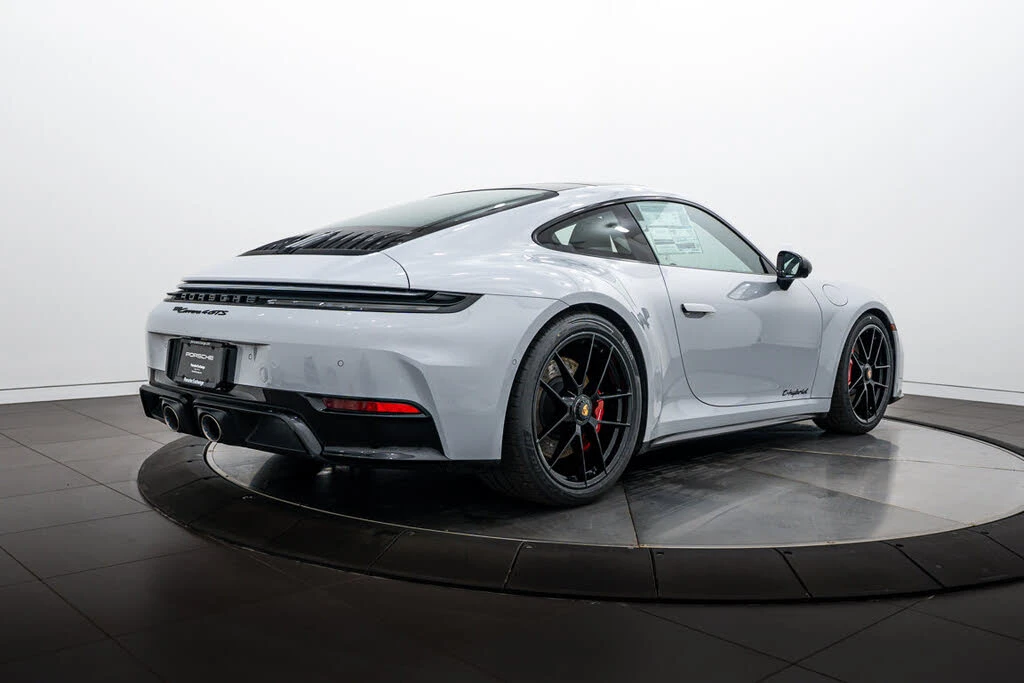 2026 Porsche 911 - Image 7 of 31