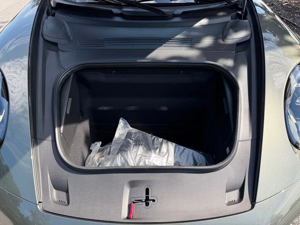 2026 Porsche 992 Carrera GTS - Image 19 of 28