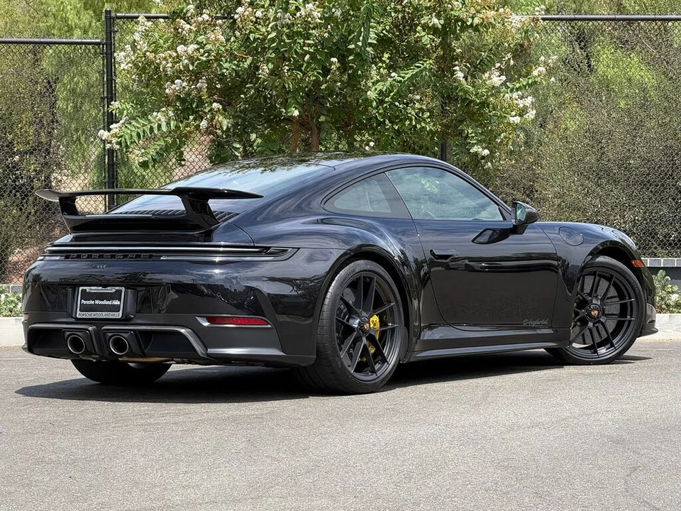 2026 Porsche 992 Carrera GTS - Image 7 of 31