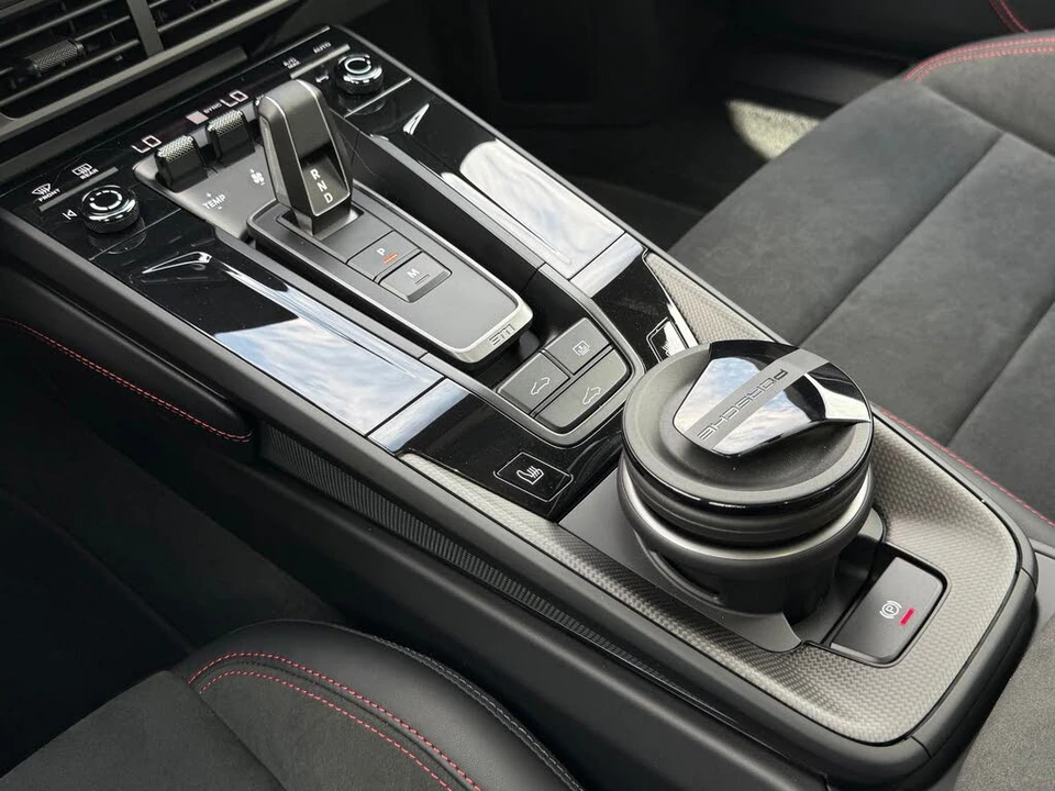 2026 Porsche 992 Carrera GTS - Image 25 of 31