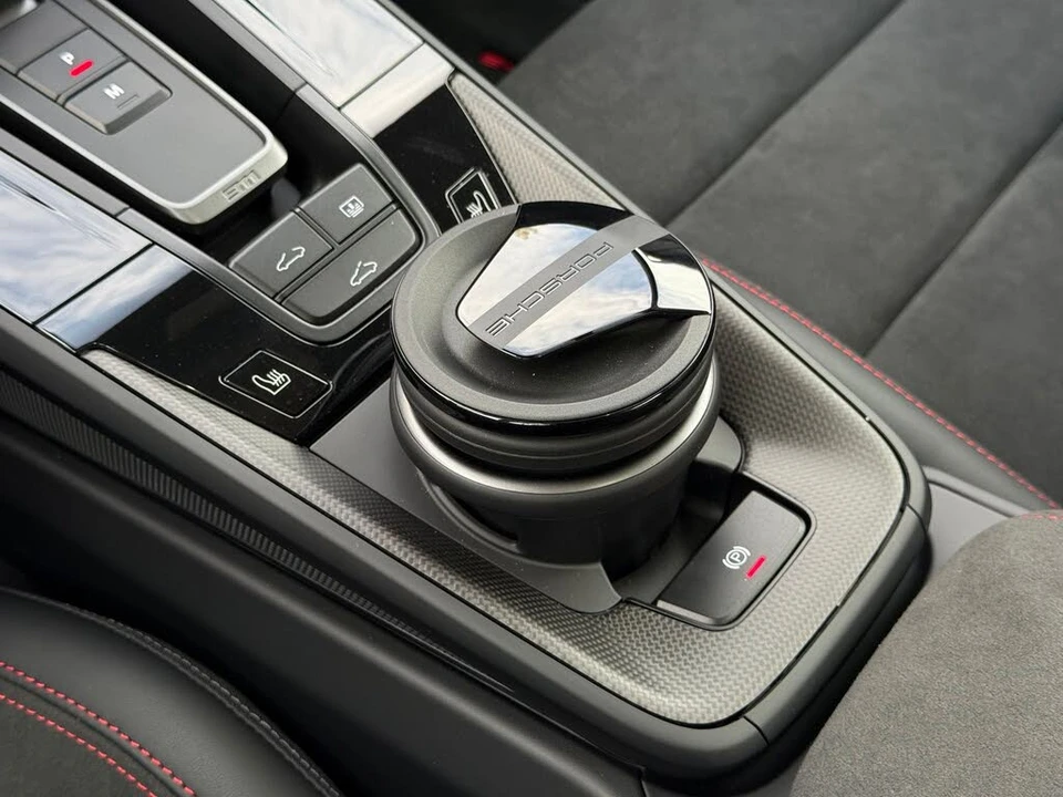 2026 Porsche 992 Carrera GTS - Image 27 of 31