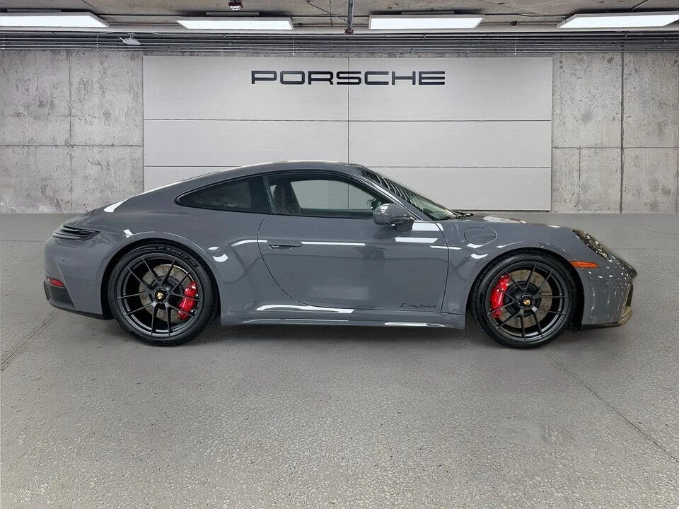2026 Porsche 992 Carrera GTS - Image 8 of 31