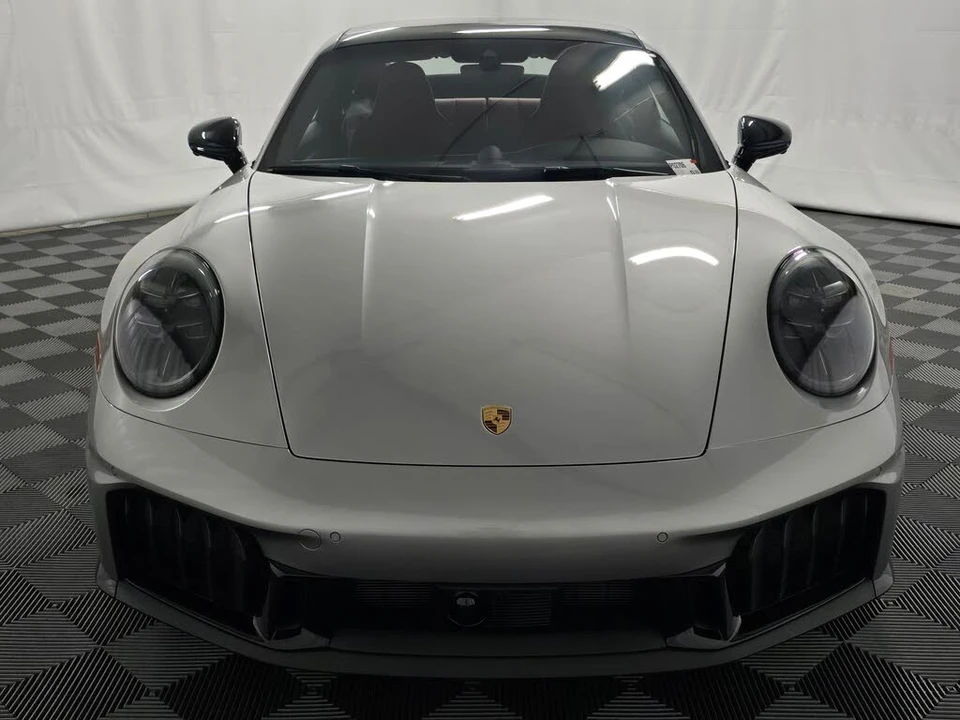 2026 Porsche 992 Carrera GTS - Image 10 of 31