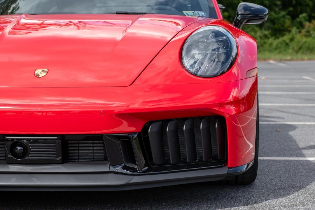 2026 Porsche 992 Carrera - Image 27 of 31