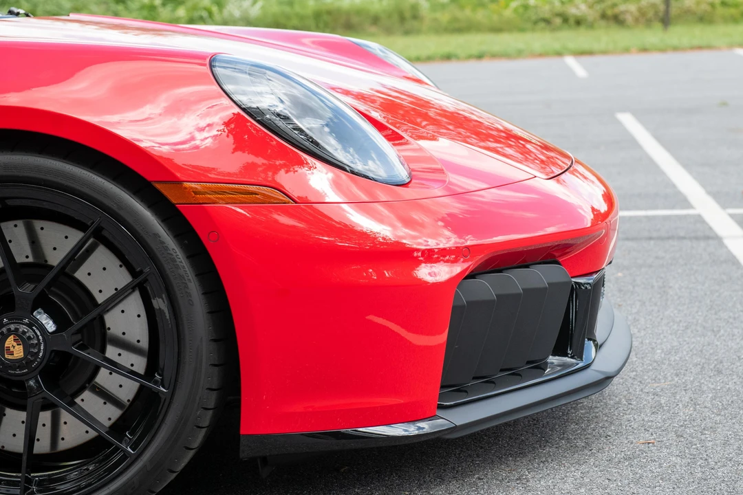 2026 Porsche 992 Carrera - Image 20 of 31