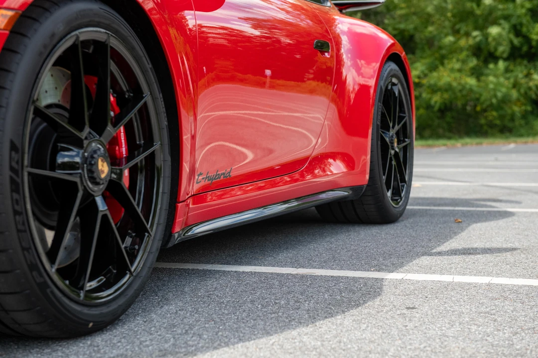 2026 Porsche 992 Carrera - Image 30 of 31