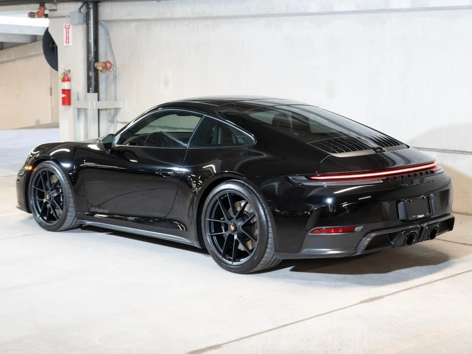 2026 Porsche 911 - Image 4 of 27
