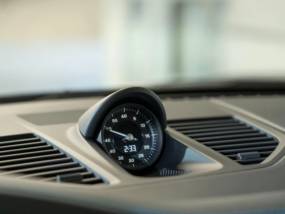 2026 Porsche 911 - Image 20 of 27